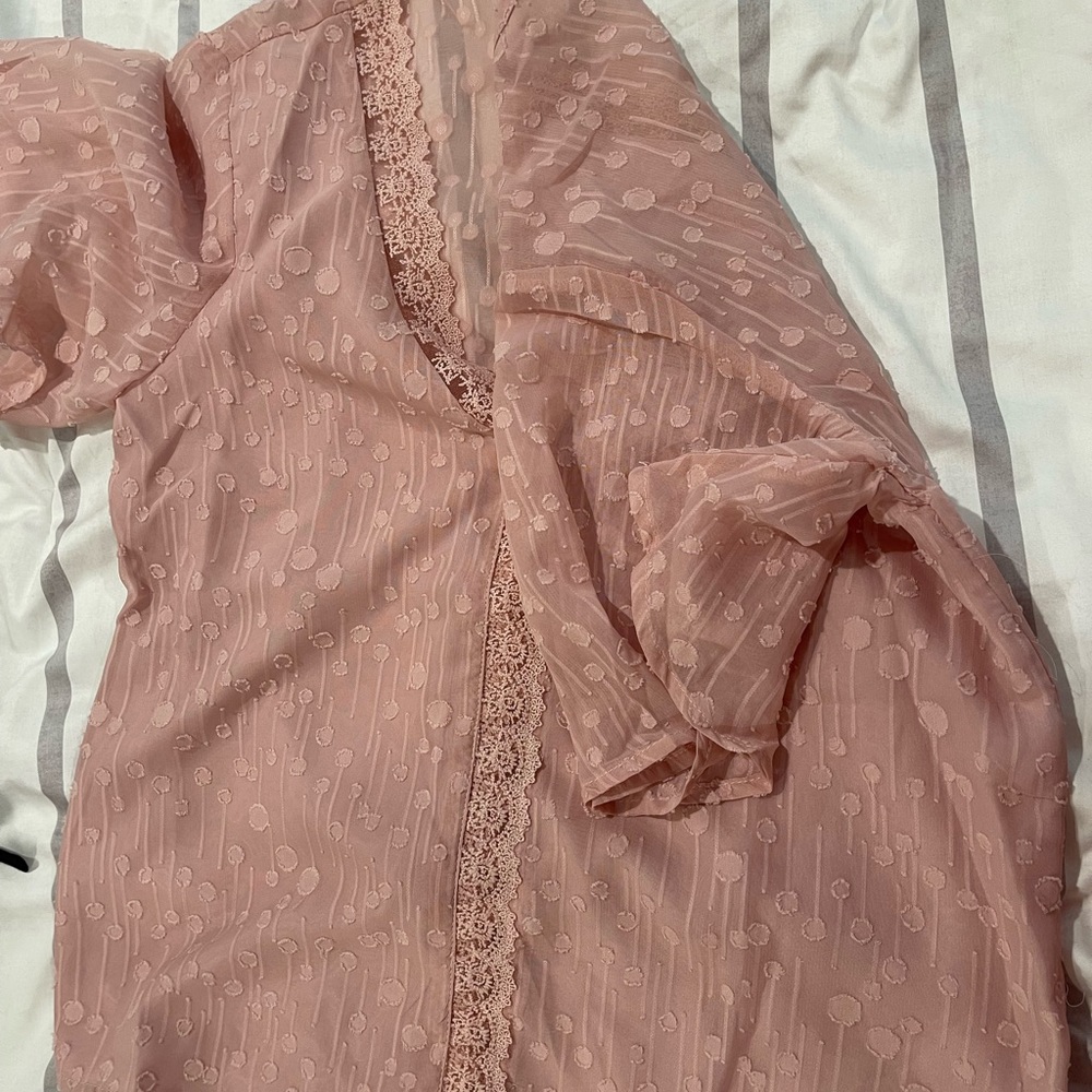 Pink top - Picture 3 of 6